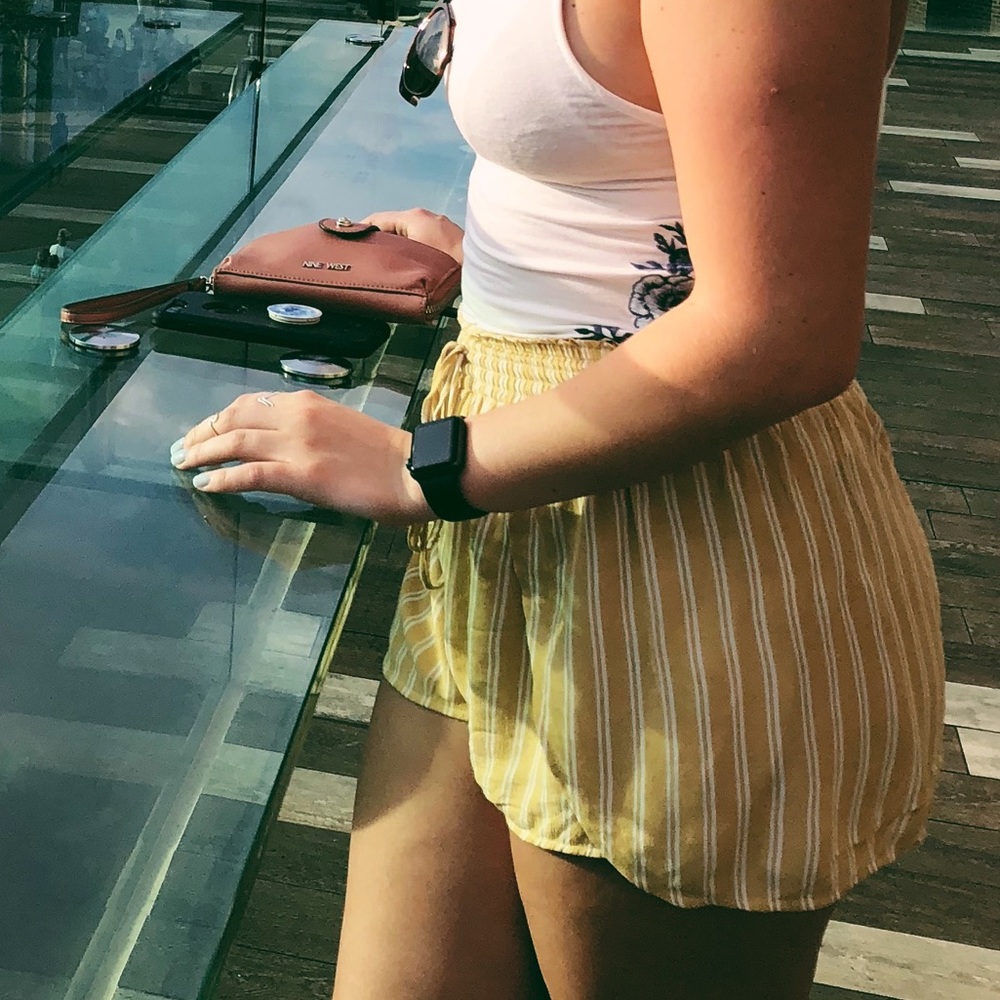 Flowy shorts
